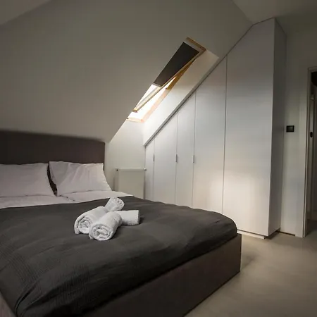 Apartament Bulwar 7 *